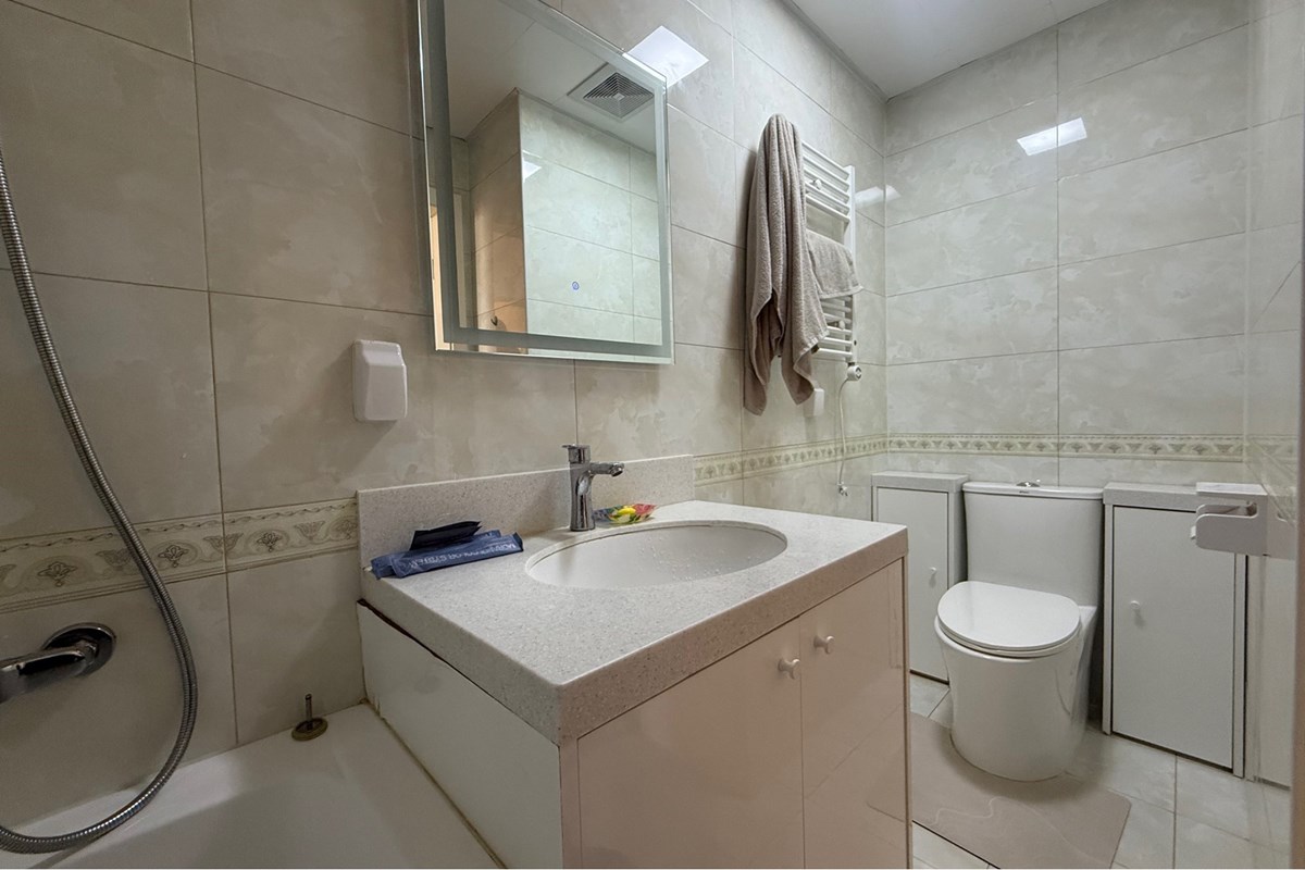 2-room apartment for rent — 12