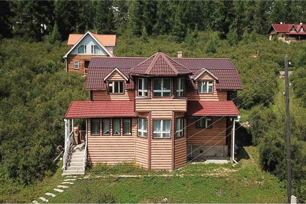 699мкв газар түрээслүүлнэ
