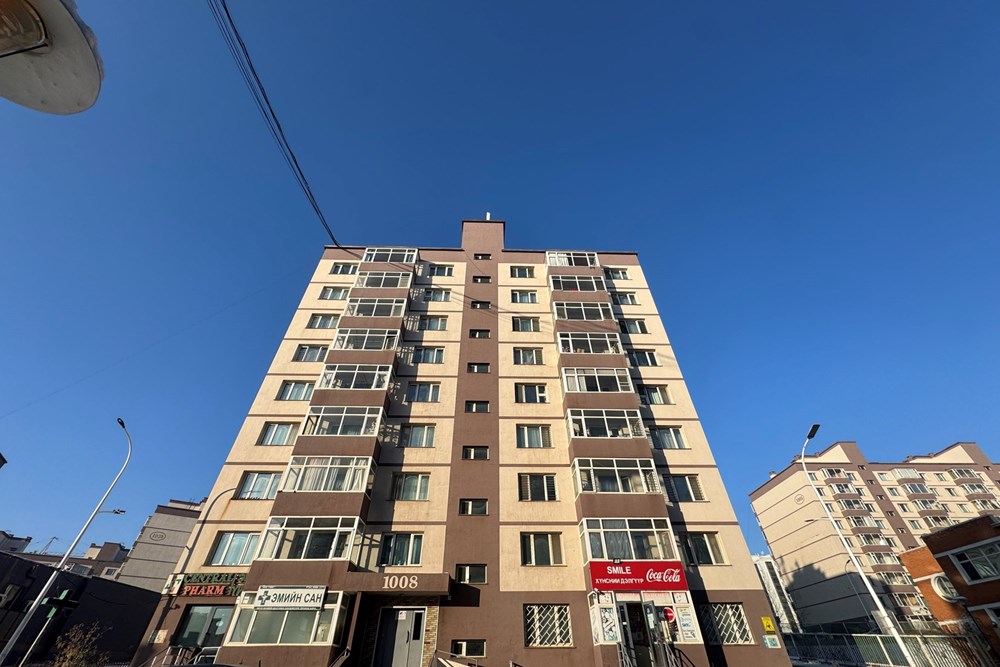Буянт ухаа 2 хороололд 49.23мкв 2 өрөө түрээслэнэ