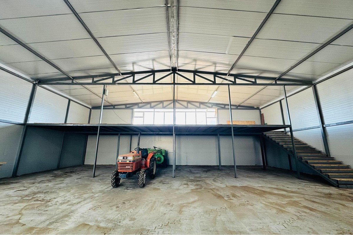 393m² object for sale — 3