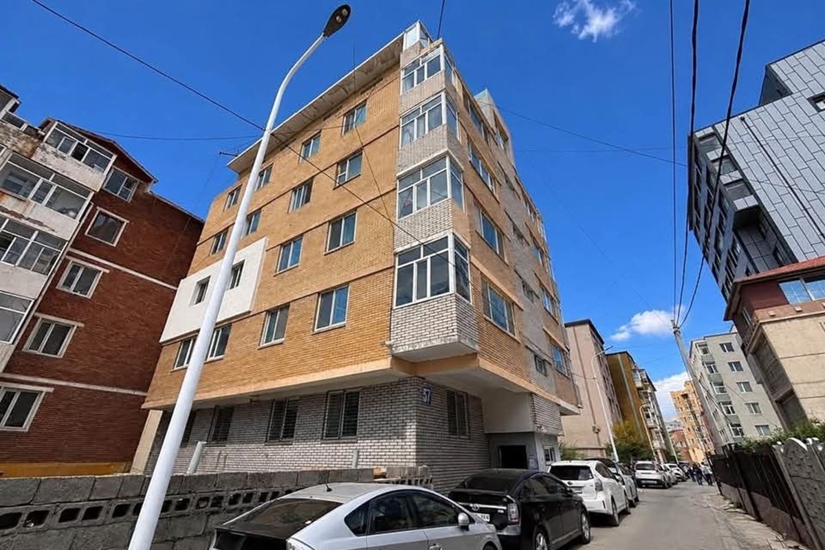 БГД гэмтэлийн зүүн хойно, говь сауны баруун 1 өрөө