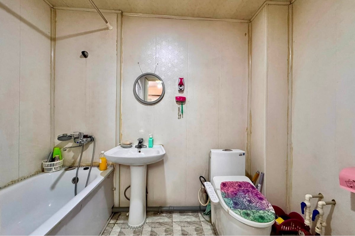 2-room apartment in Nisekh, Building 81 — 7