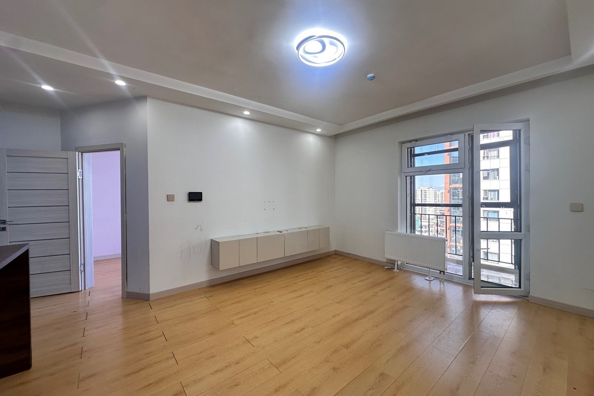 2-room apartment for rent — 3