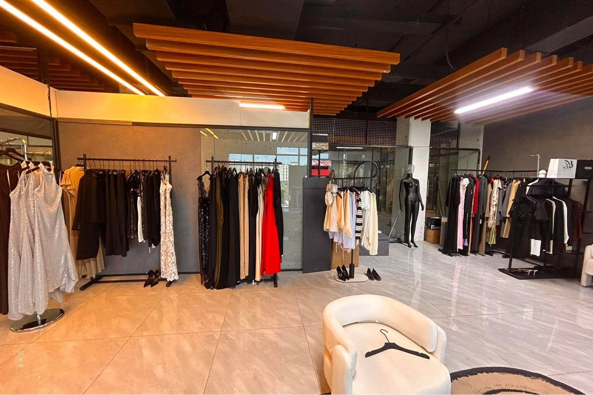 retail space for sale — 5