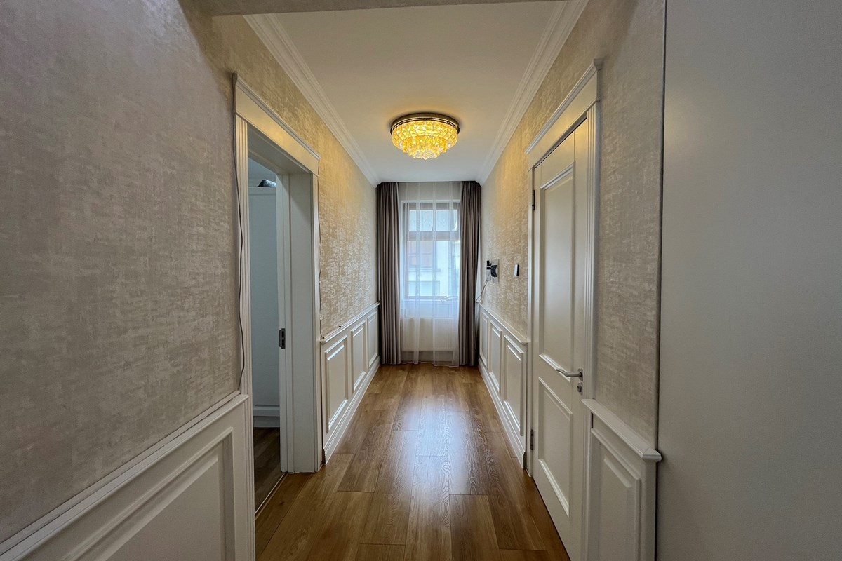 6-room house for sale — 9