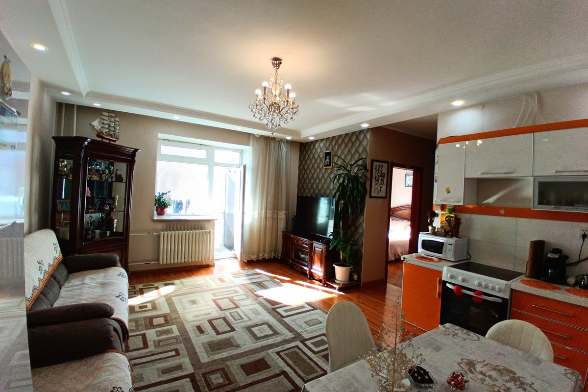 2-room apartment for sale — 4