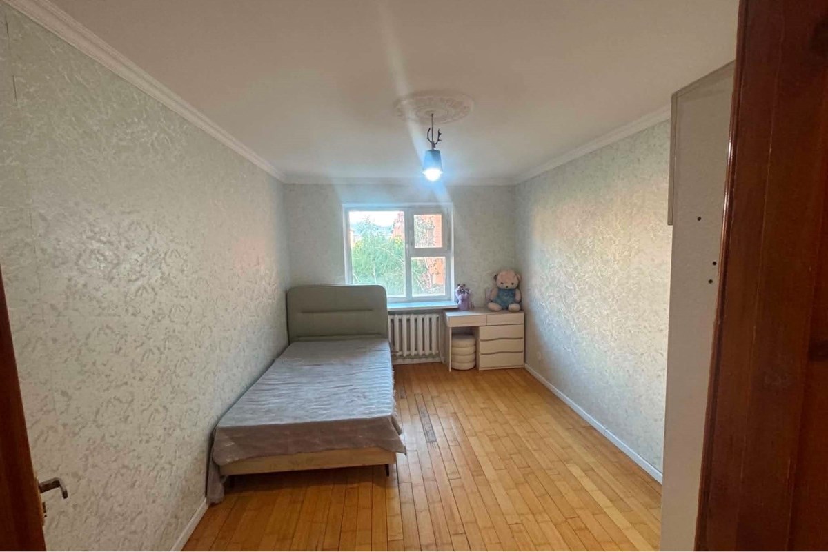 5-room apartment for sale — 12