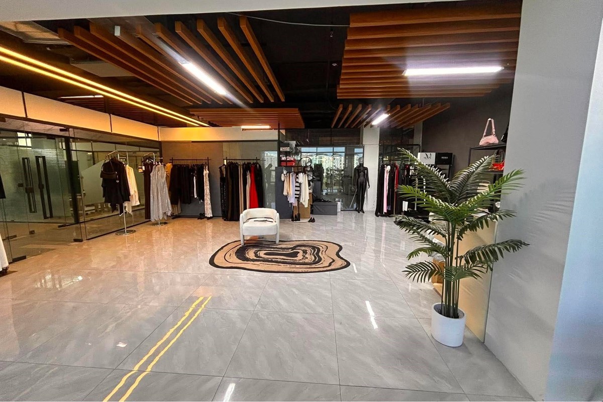retail space for sale — 12