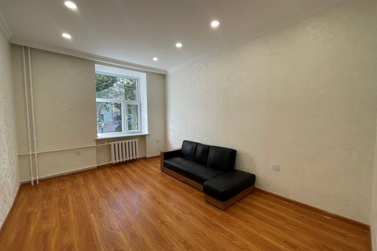 1-room apartment for rent — 10