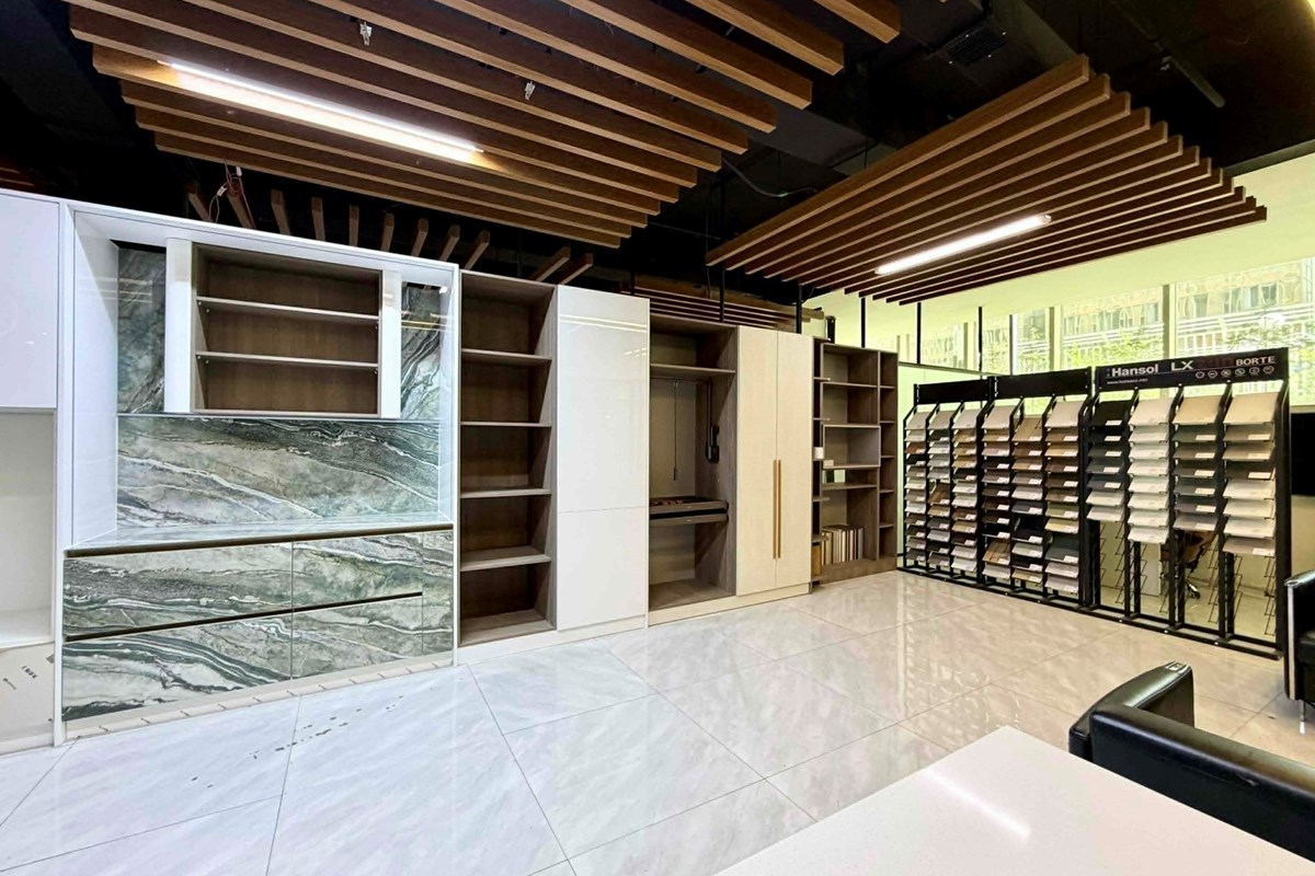 retail space for sale — 5
