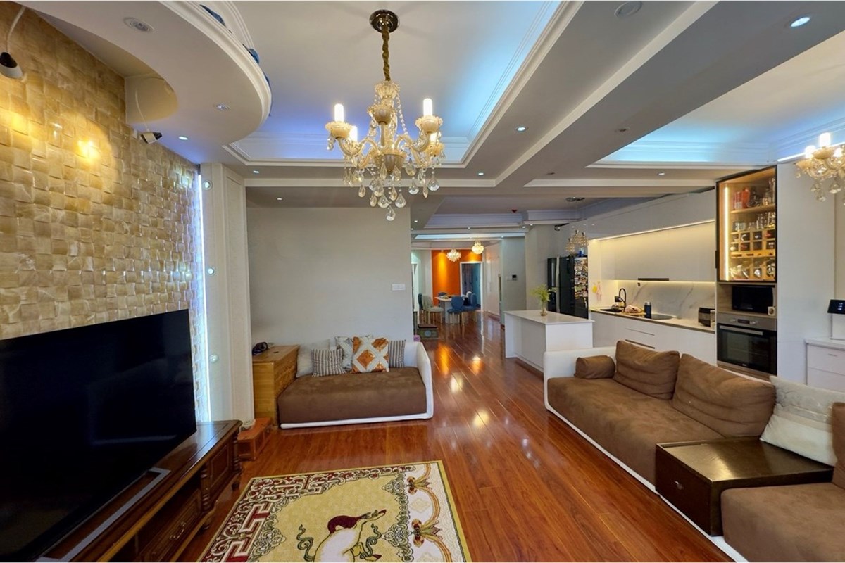 4-room apartment for sale — 4