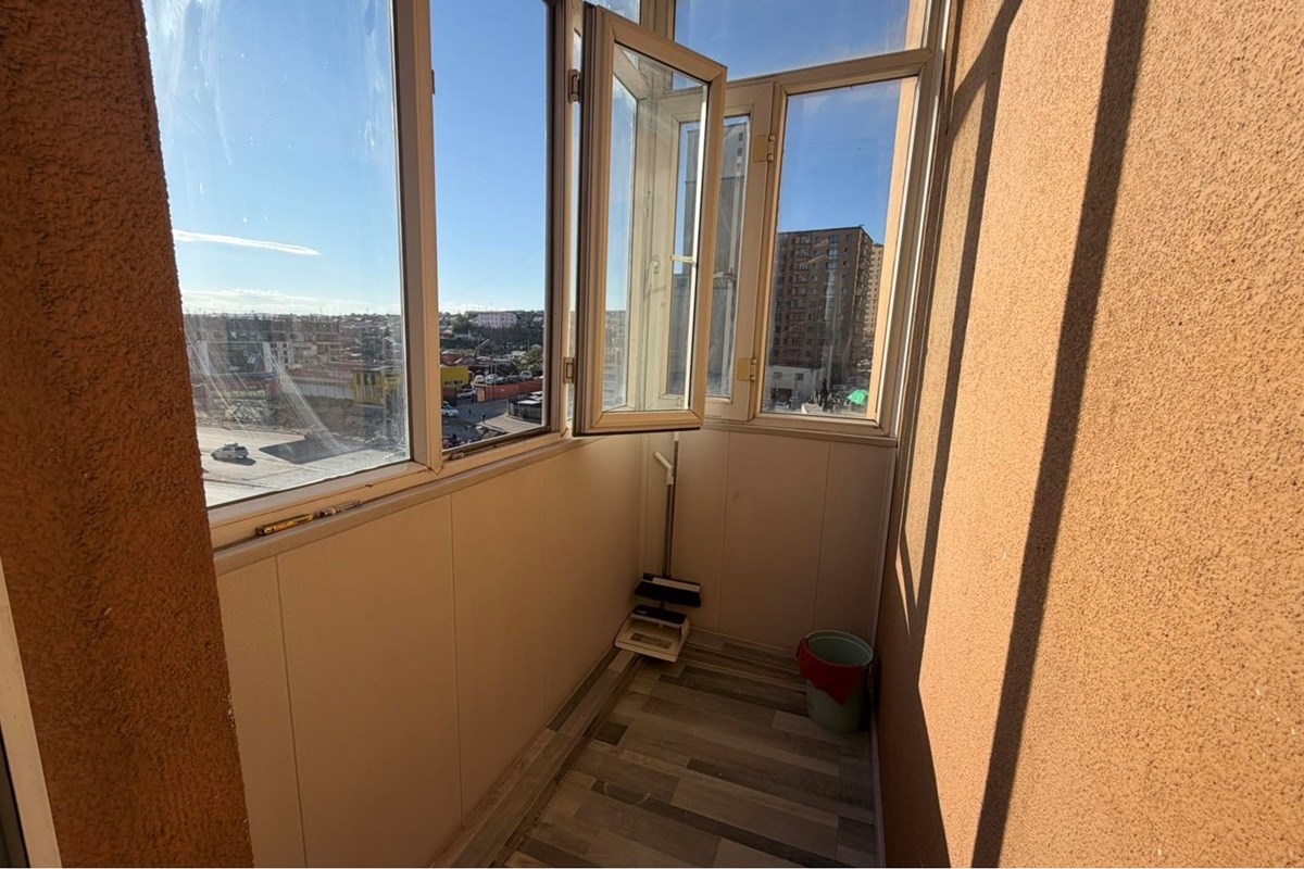 "Modern Urban Living in Ulaanbaatar: Invest Now!" — 10