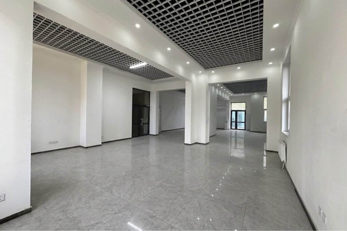 134m² retail space for sale — 3