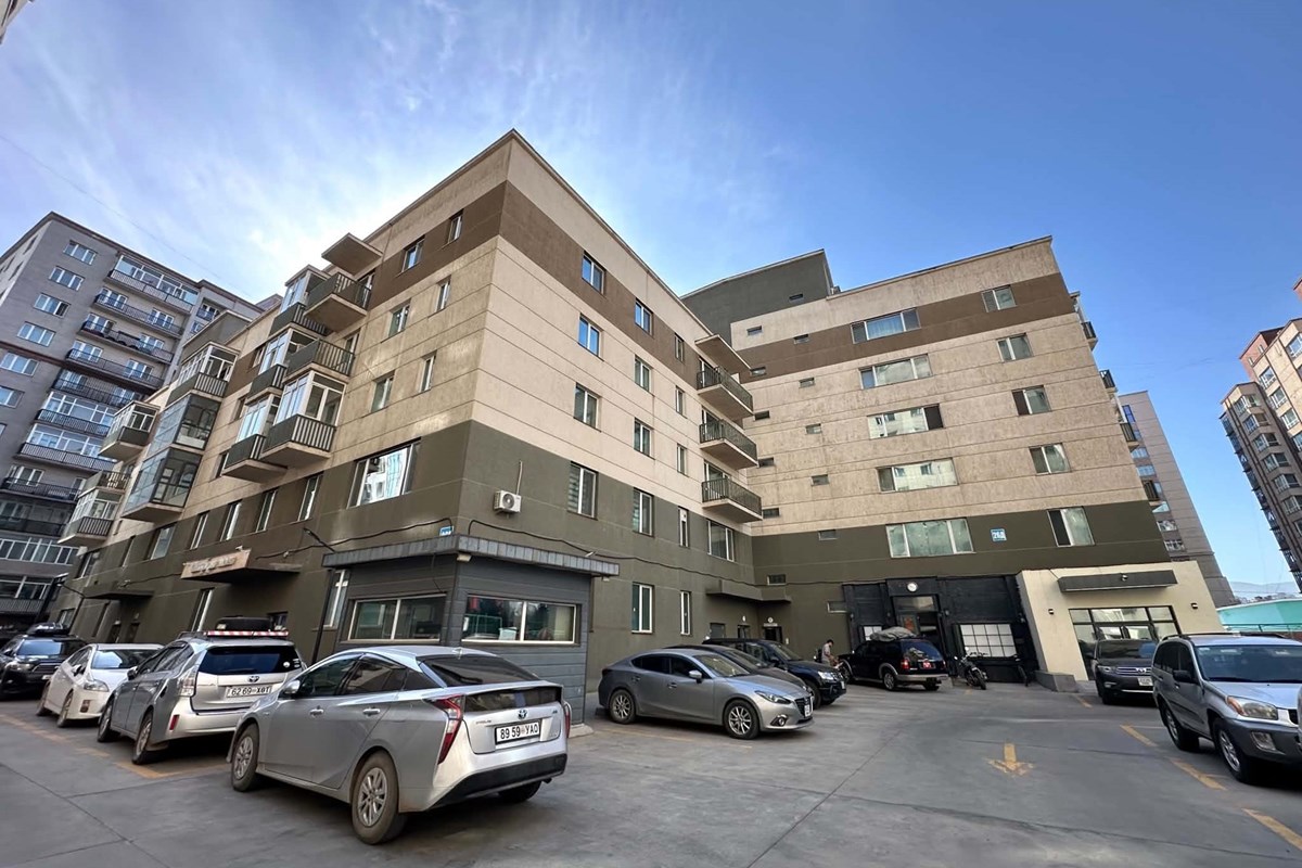 One residence хотхонд 4 өрөө байр түрээслүүлнэ
