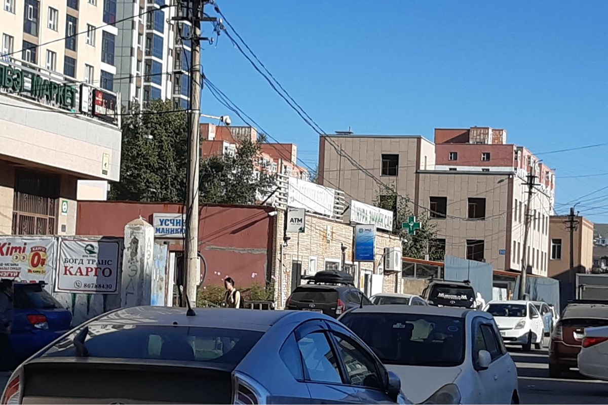 БЗД 8р хороонд 55а байранд 2 өрөө түрээслэнэ — 2