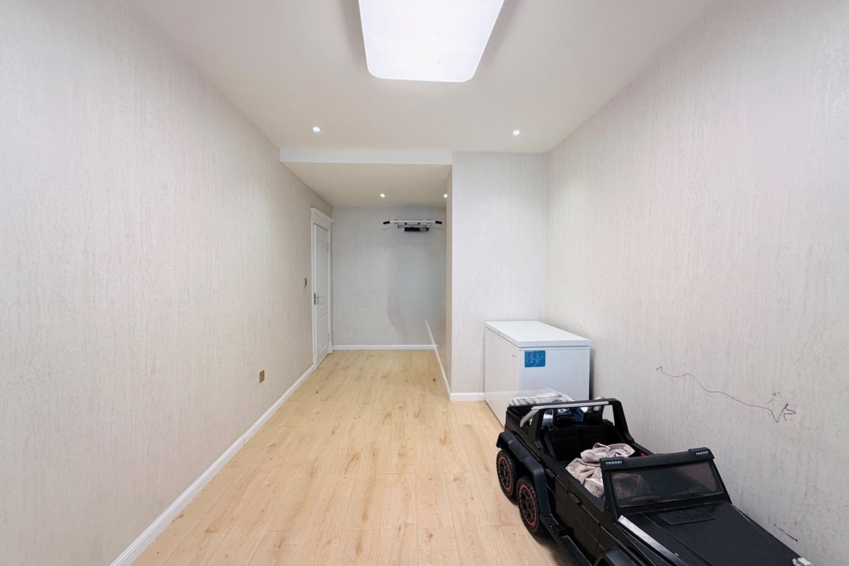 4-room apartment for sale — 9