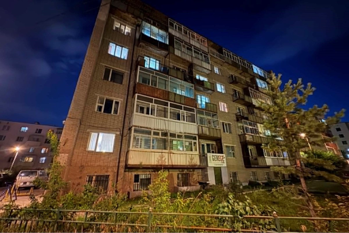 ЧД 5-р сургуулийн хажууд 33А байранд 65мкв 3 өрөө