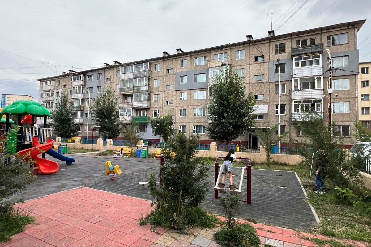 Сансарт гал тогоо тусдаа 3 өрөө байр худалдана