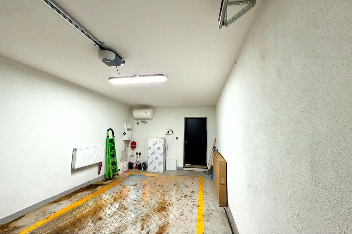 4-room house for sale — 8