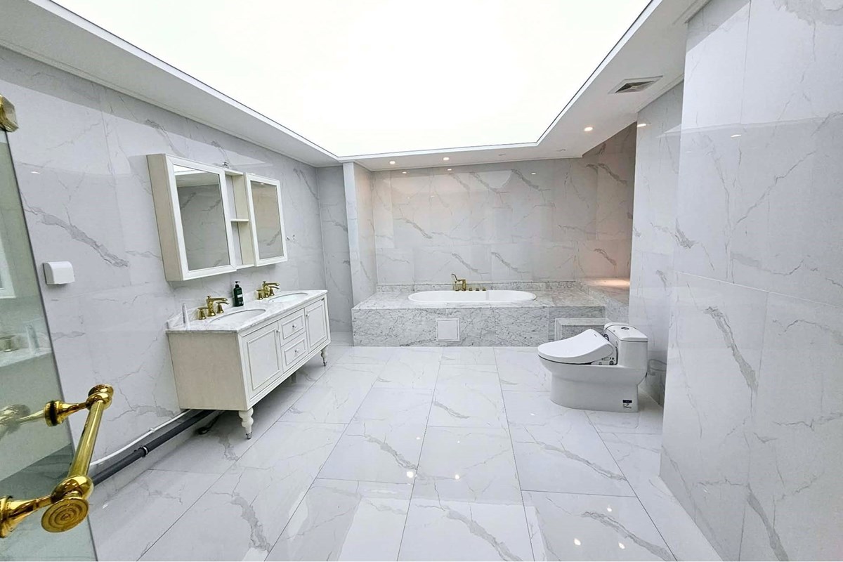 5-room apartment for sale — 11