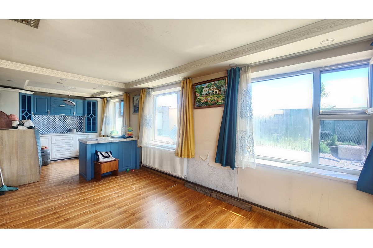 230m² land for sale — 3