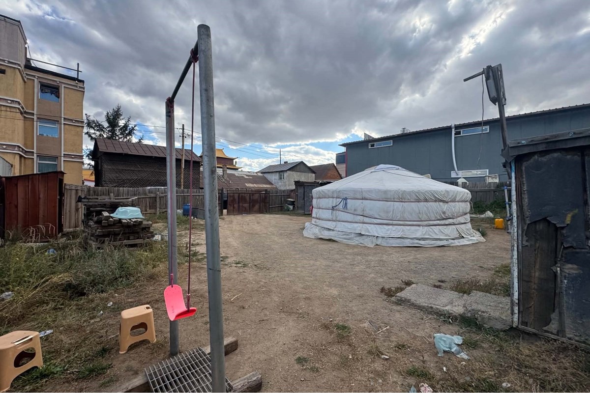 454m² land for sale — 8