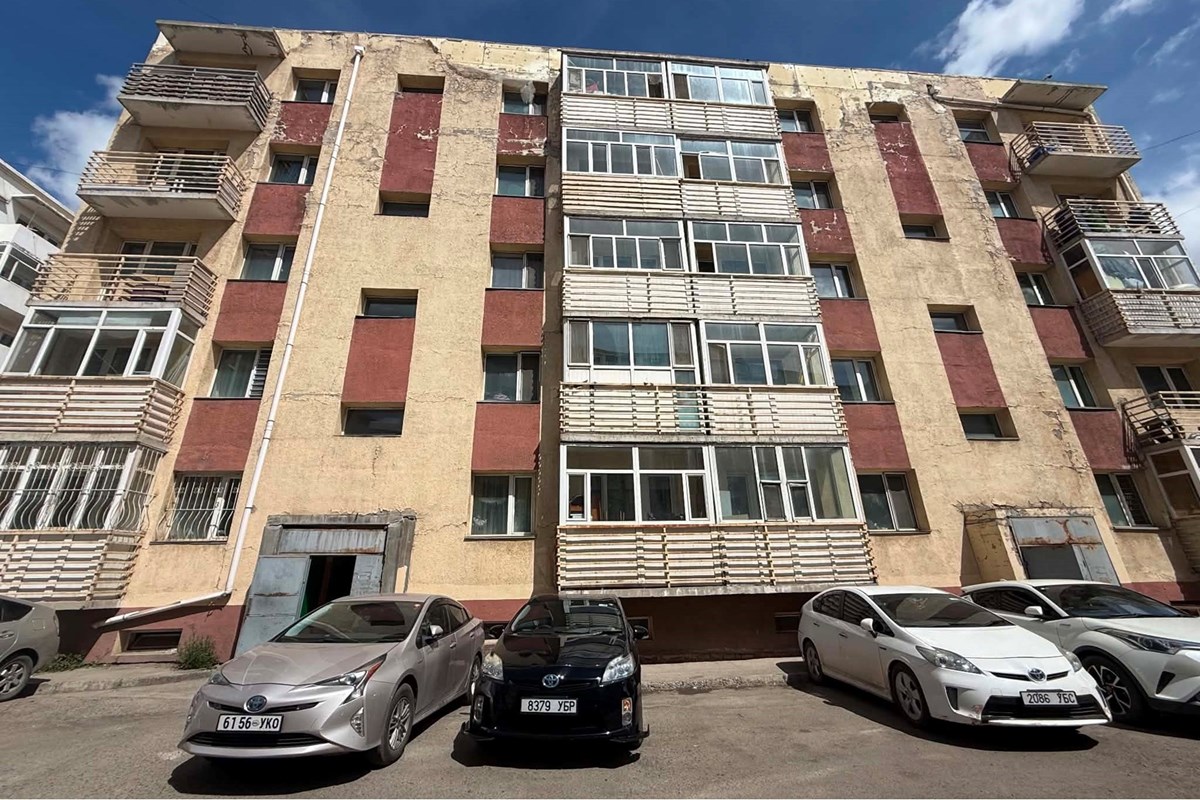 1 өрөө орон сууц зарна