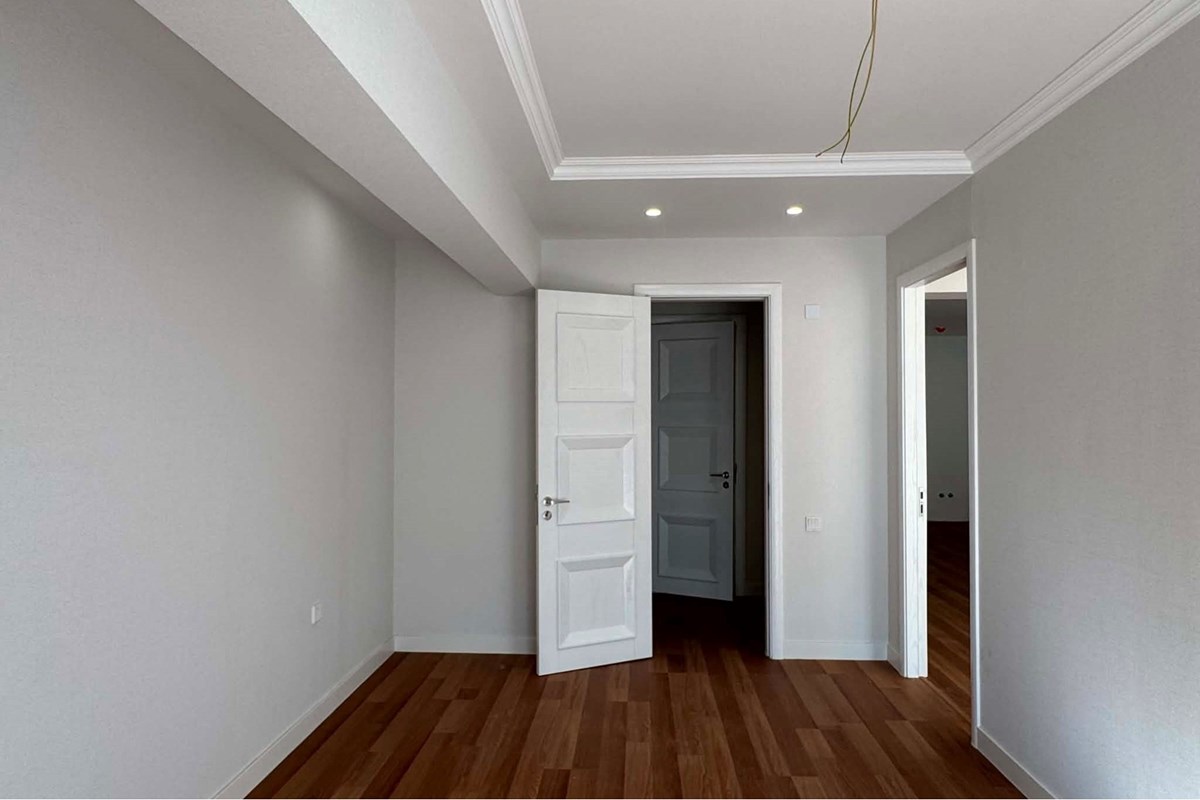 4-room apartment for sale — 8