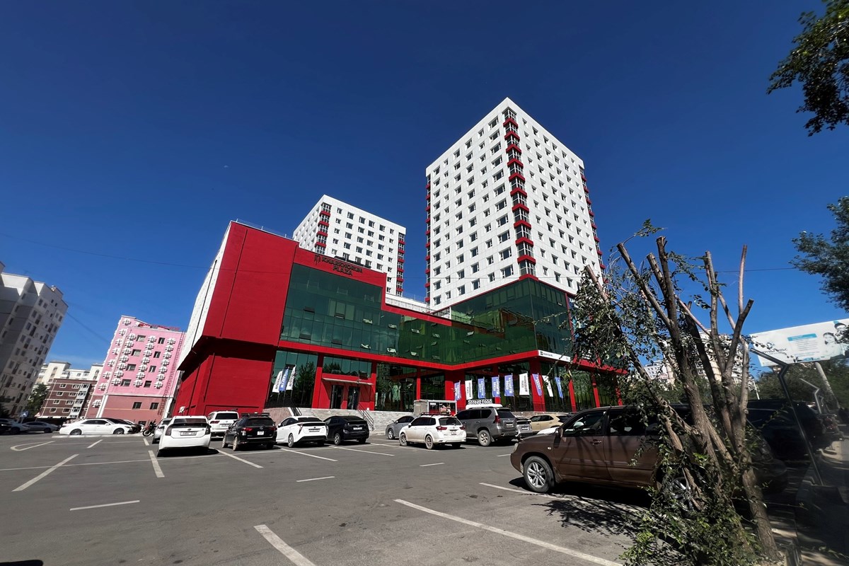 Хархорум Виллажийн Шинэ Зогсоол Түрээслүүлнэ