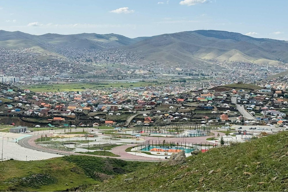 700мкв үйлчилгээний талбай зарна
