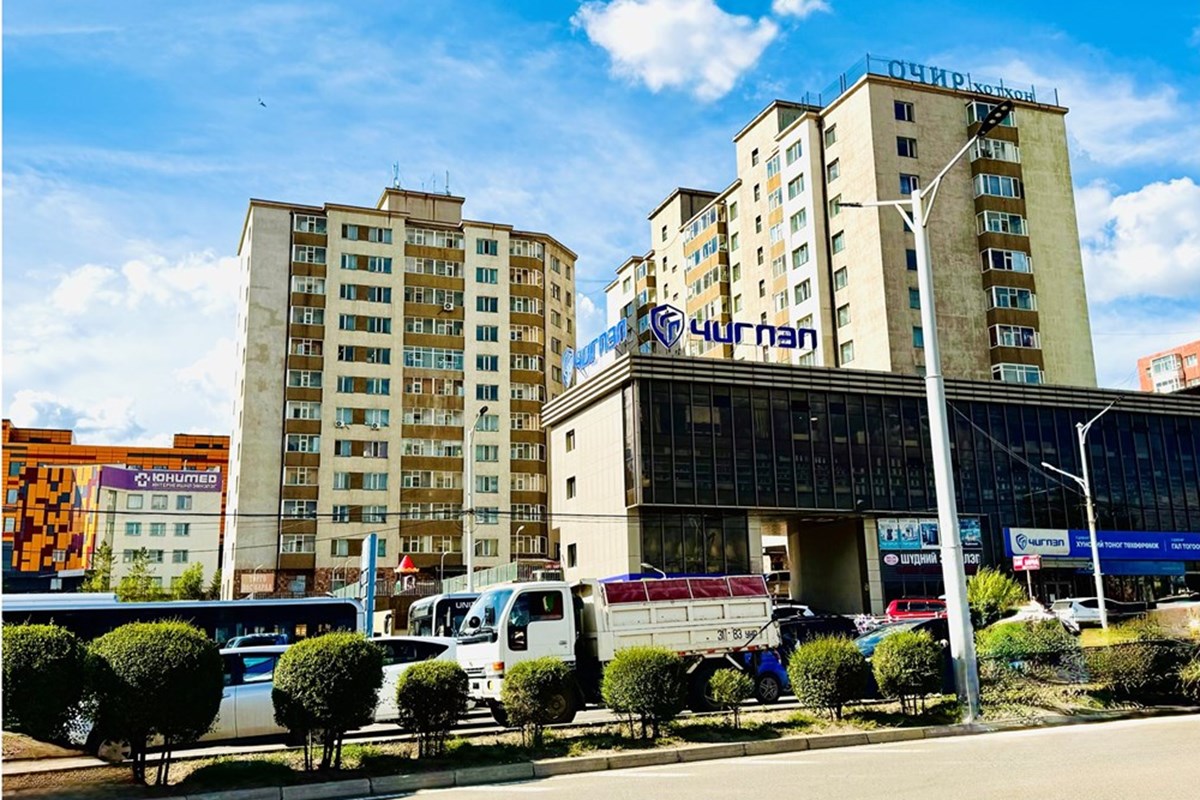 Очир хотхонд дулаан зогсоол худалдана