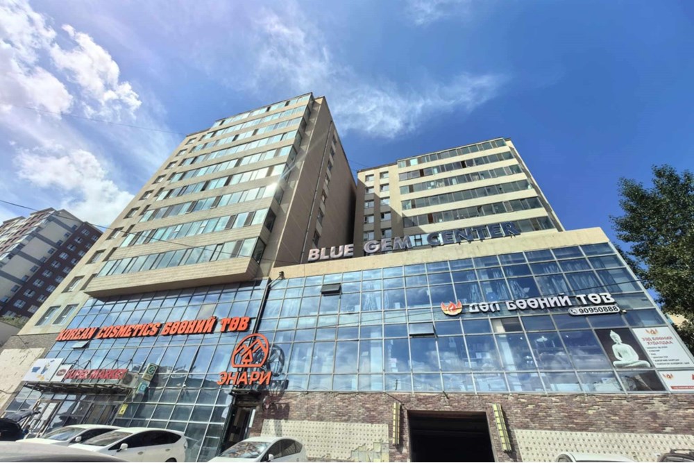 590мкв үйлчилгээний талбай зарна