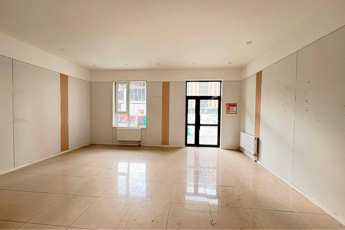107.53m² commercial space for rent — 4