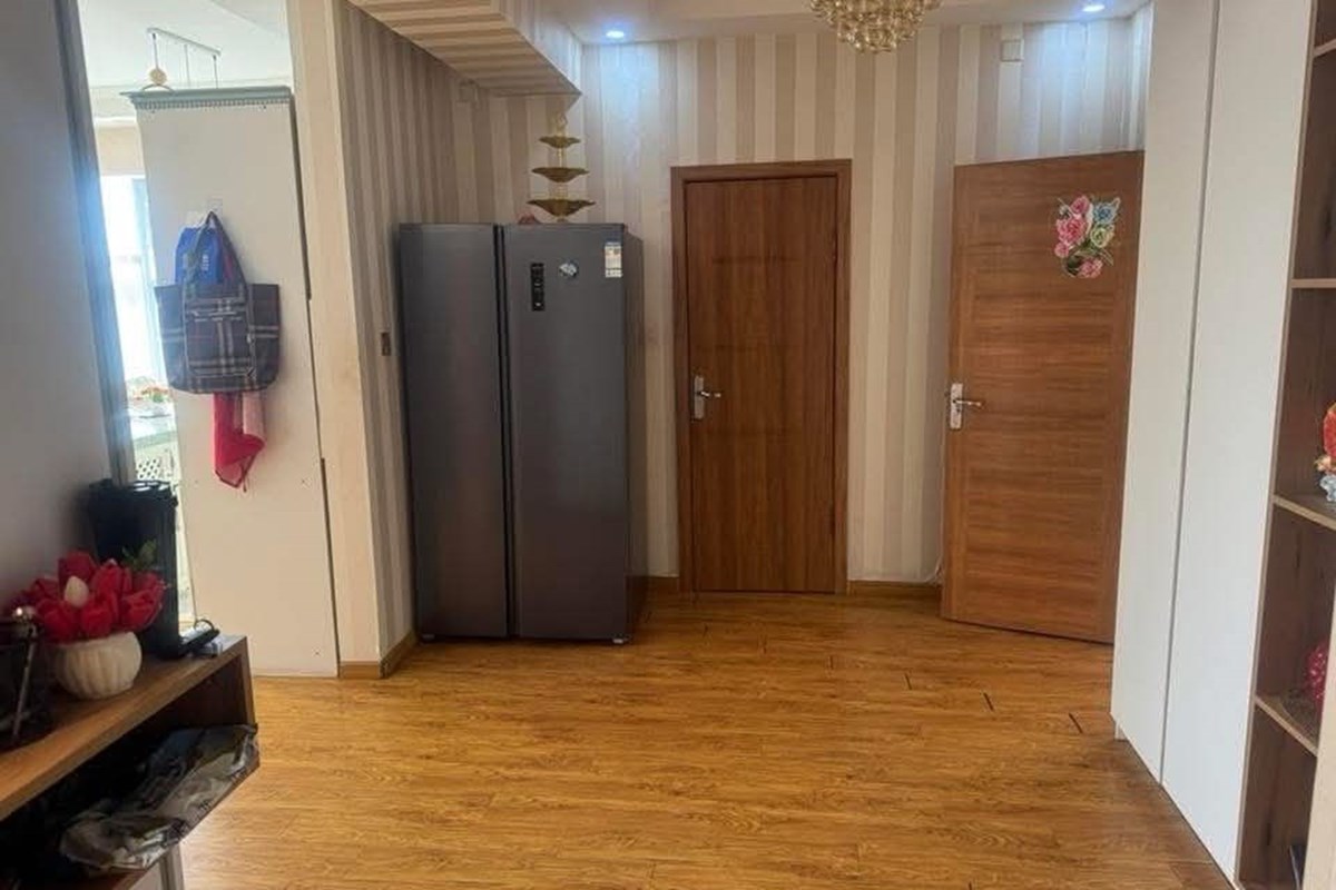 Нисэхэд 3 өрөө байр худалдана. — 8