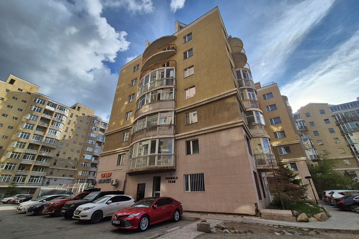 131.2мкв худалдааны талбай зарна
