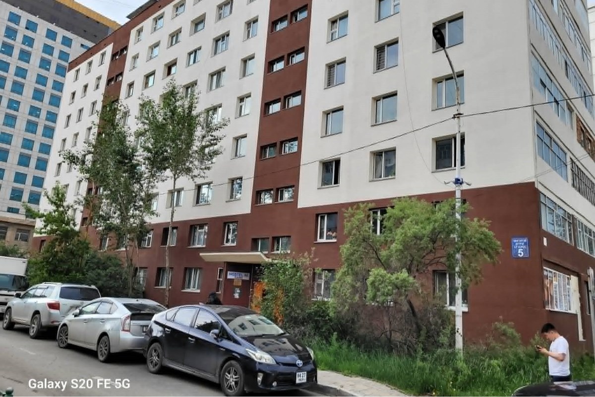 Тэнгис кино театрын хойно 3 өрөө худалдана