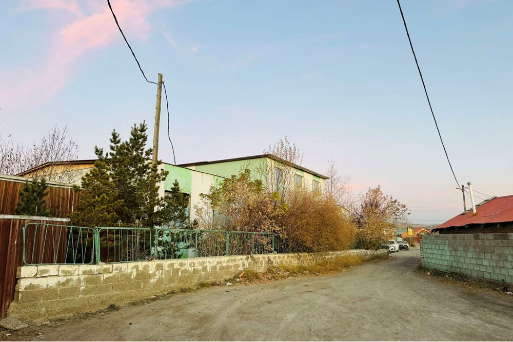 500мкв агуулах түрээслүүлнэ