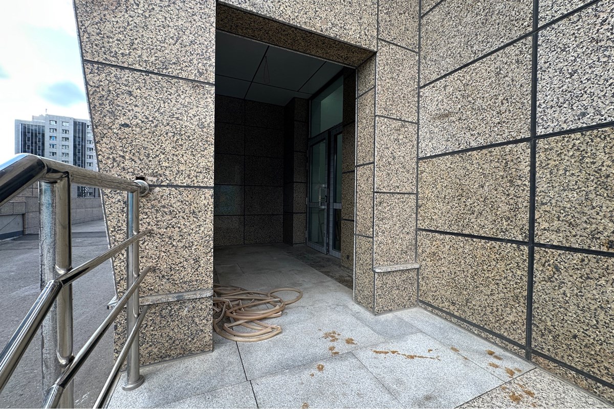 134m² retail space for sale — 8