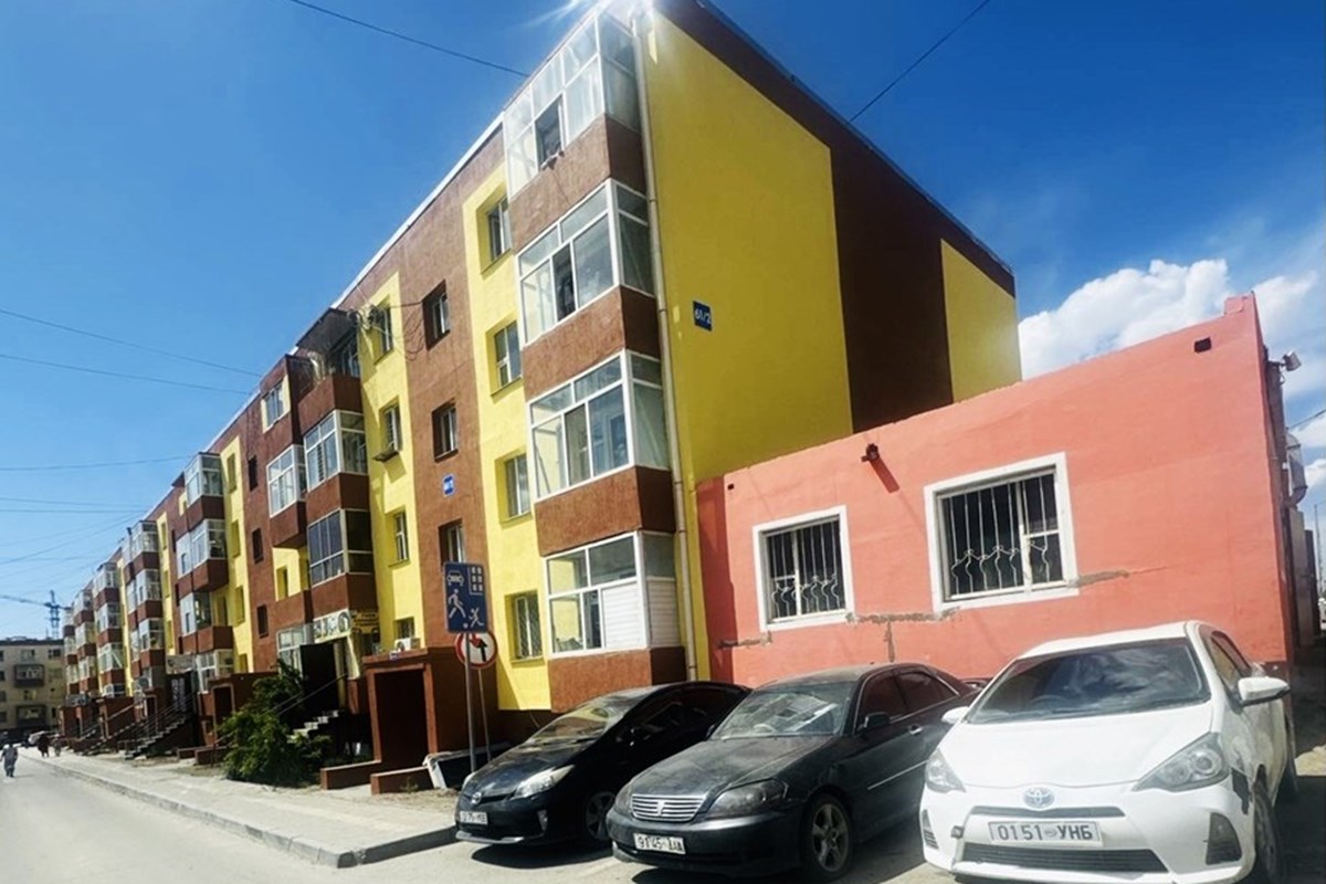 Prime Business Space in a Thriving Location — 6