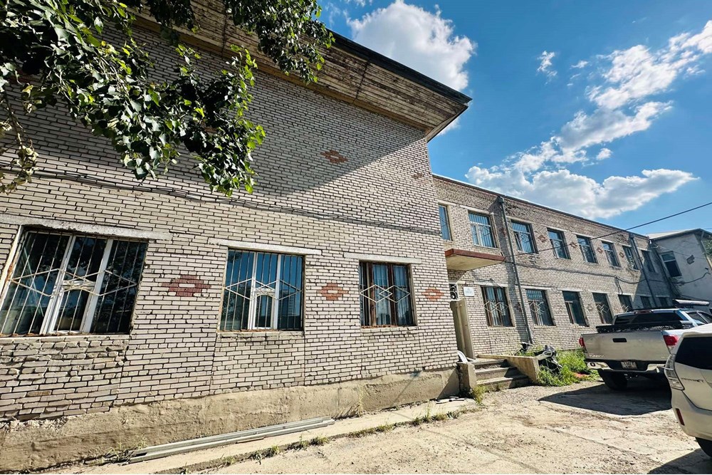 350мкв агуулах түрээслүүлнэ