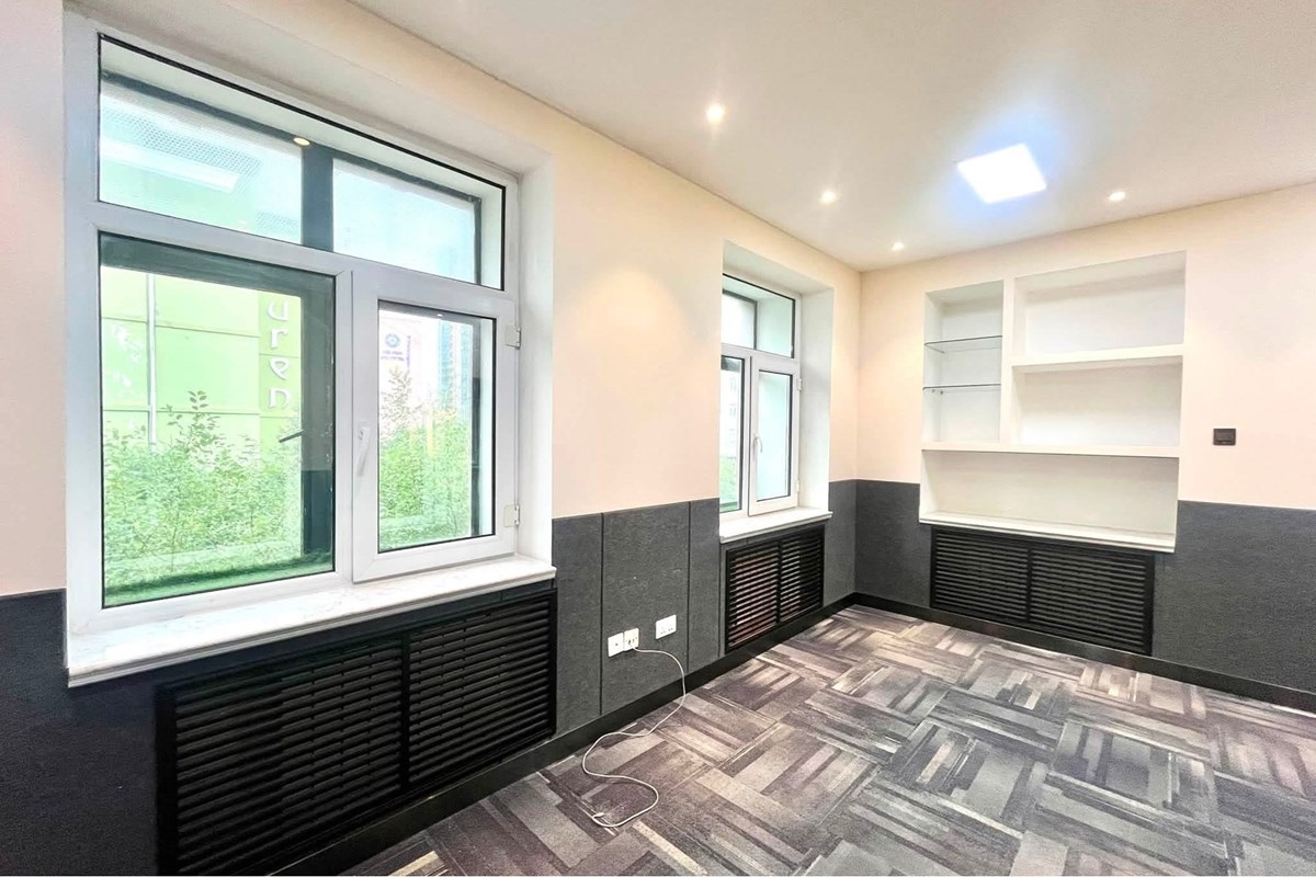 120m² office for rent — 4