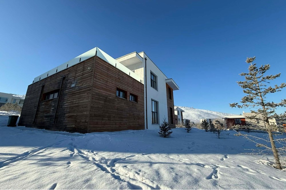 ХУД Artsat Luxury Village хотхонд хаус худалдана.