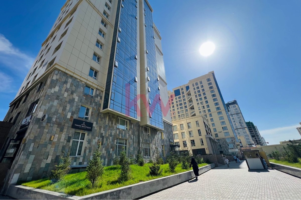 King tower доор дулаан зогсоол зарна