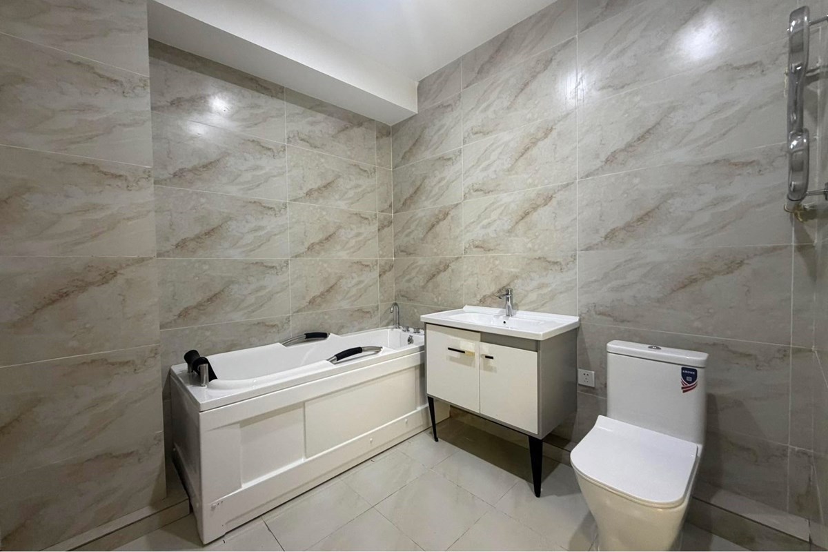 Zaisan Soyombo apartment, 2-3 rooms for sale. — 9