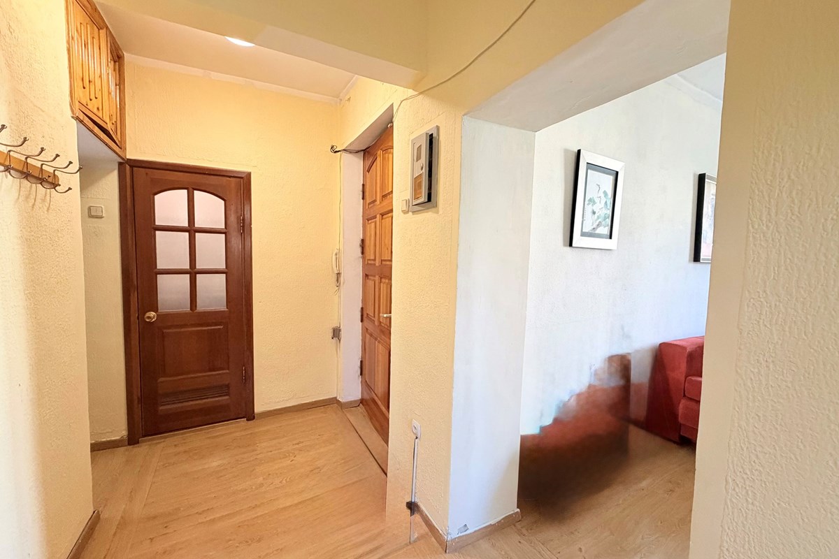 2-room apartment for rent — 12