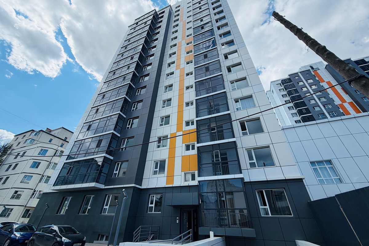 "Plus Residence"-д 3 өрөа Түрээслүүлнэ