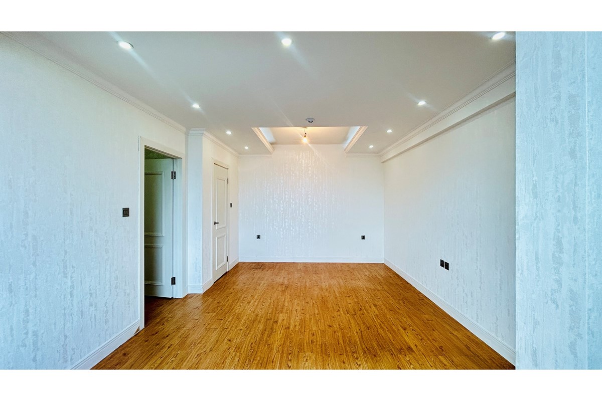 5-room apartment for sale — 7