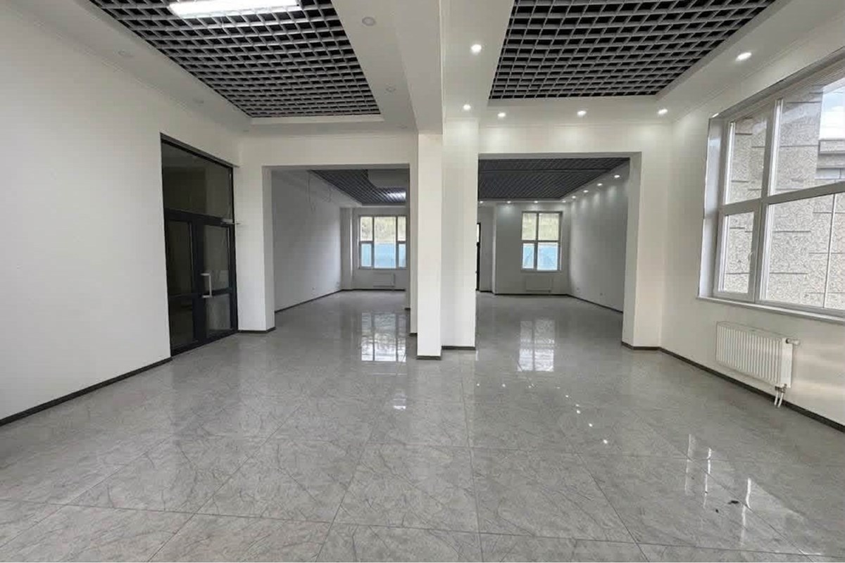 134m² retail space for sale — 4