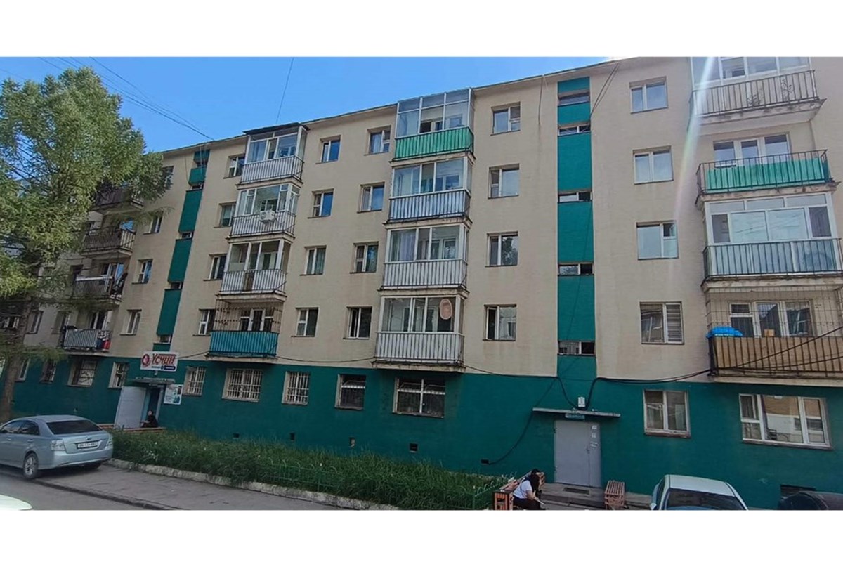 Жуковт 3 өрөө байр зарна