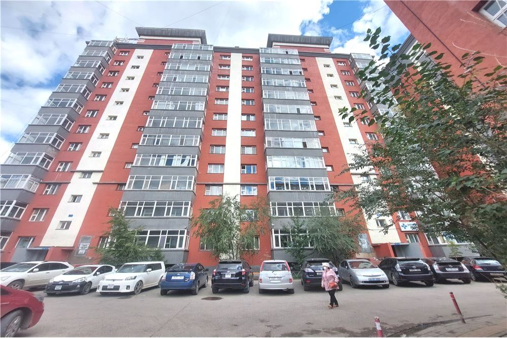 13 хороололд 3 өрөө байр түрээслүүлнэ